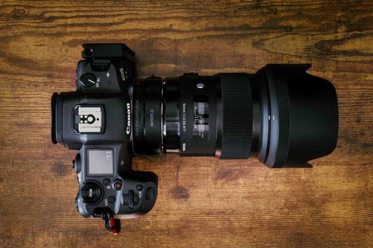 The Art of Capturing Moments: A Guide to Essential Photography Equipment